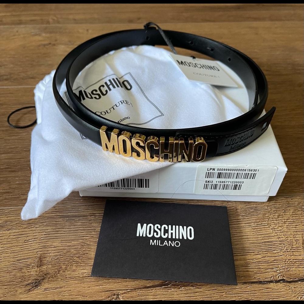 MOSCHINO-AUTHENTIC NWT Leather Belt-SIZE 90